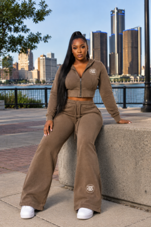 “Starlight” Logo Vintage Washed Cropped Fleece Hoodie Bundle (Brown)